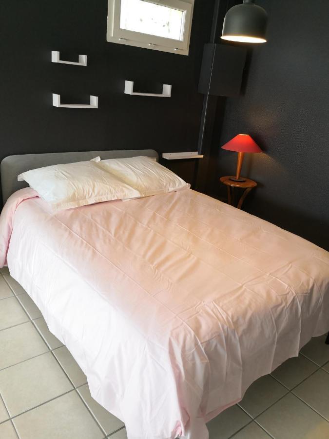 Chambre Meublee Avec Vue Panoramique A Perigueux Sanilhac  외부 사진